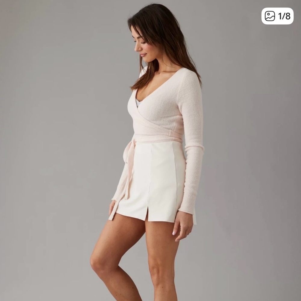 AE It Knit Skort. Medium. Frosty Cream.